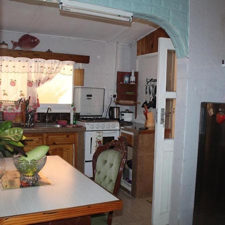 My Corner Guest House 维多利亚 外观 照片